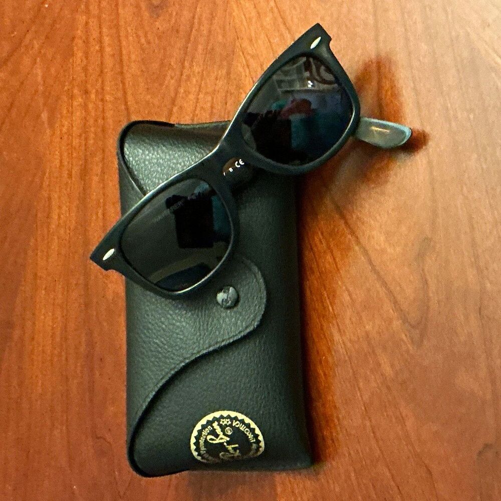 Ray-Ban Wayfarer RB2140 Tortoise Brown Frame Gray Tinted Lenses 50-22 150 #42